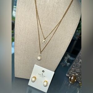 N638 NWT KATE SPADE Gold Plated Layered Pearl Necklace and Pearl Stud Earrings